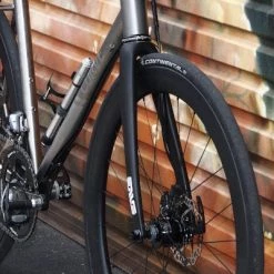 Moyeu Dynamo Roue Vélo Frein à Disque PD-8 Shutter Precision -Porte-vélo Soldes Magasin moyeu dynamo roue velo frein a disque pd 8 shutter precision full 6