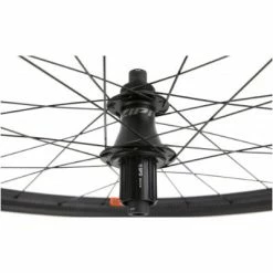 Roues Vélo Gravel Zipp 101 XPLR - Carbon Tubeless Cent. Lock 700 10 Roues Vélo Gravel Zipp 101 XPLR - Carbon Tubeless Cent. Lock 700 -Porte-vélo Soldes Magasin roues velo gravel zipp 101 xplr carbon tubeless cent lock 700 full 4